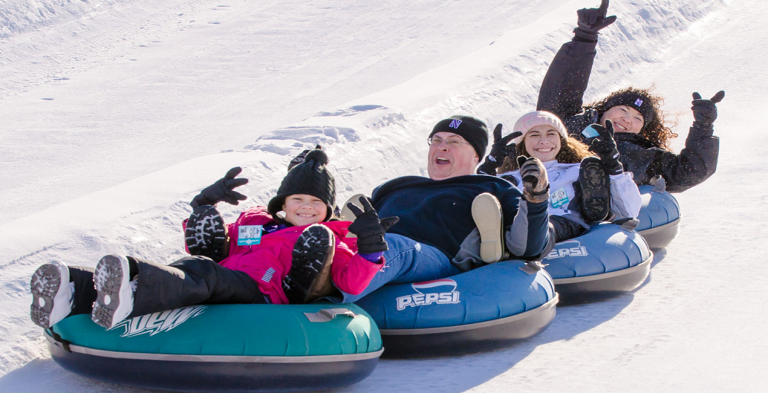Family Day Activities: 6 Ideas For Winter Fun
